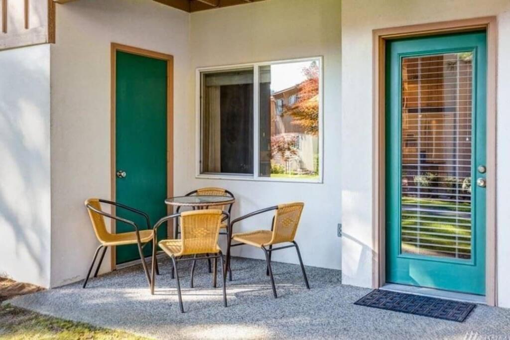 Das Bavarian Condo, 5 Star Ground Floor Unit, Walk To Town, Sleeps 6 Левенуэрт Экстерьер фото