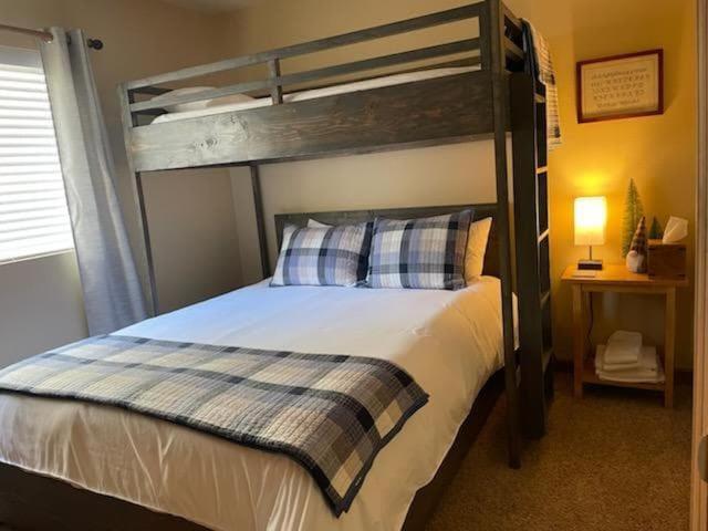 Das Bavarian Condo, 5 Star Ground Floor Unit, Walk To Town, Sleeps 6 Левенуэрт Экстерьер фото